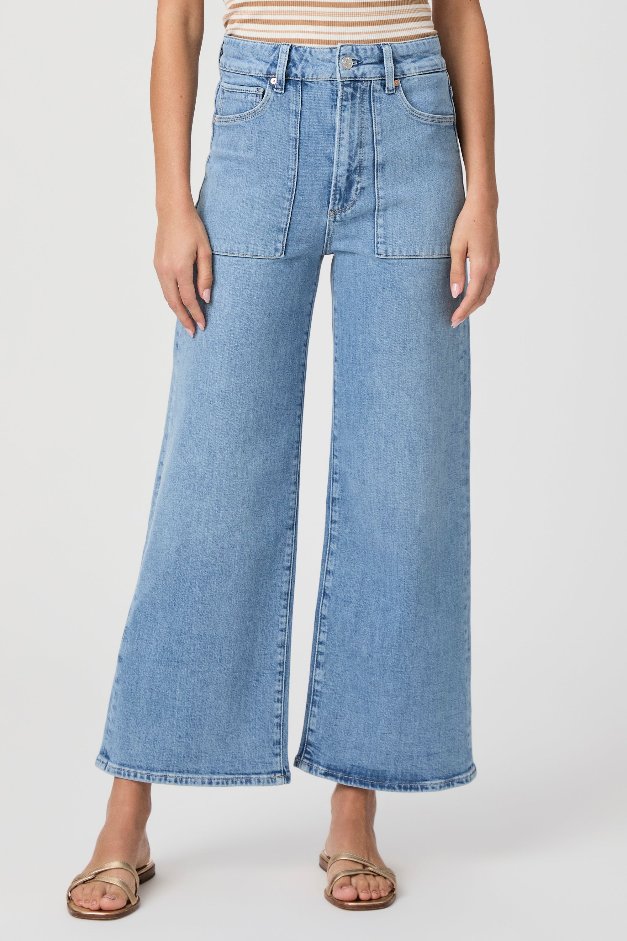 Anessa with Patch Pockets