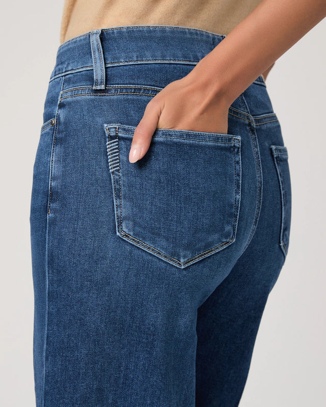 Anessa 31" Wide Leg Jean