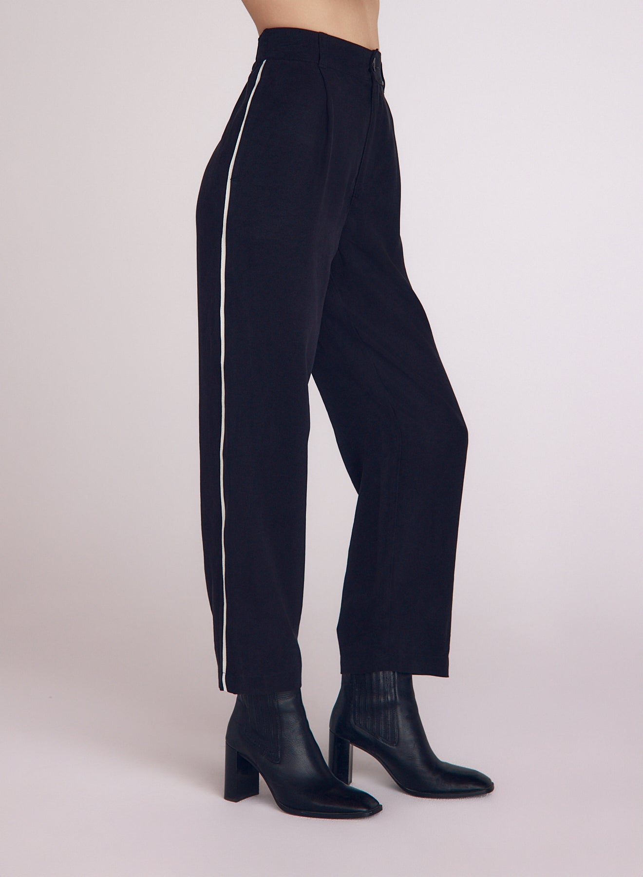 Piped Trouser Pant