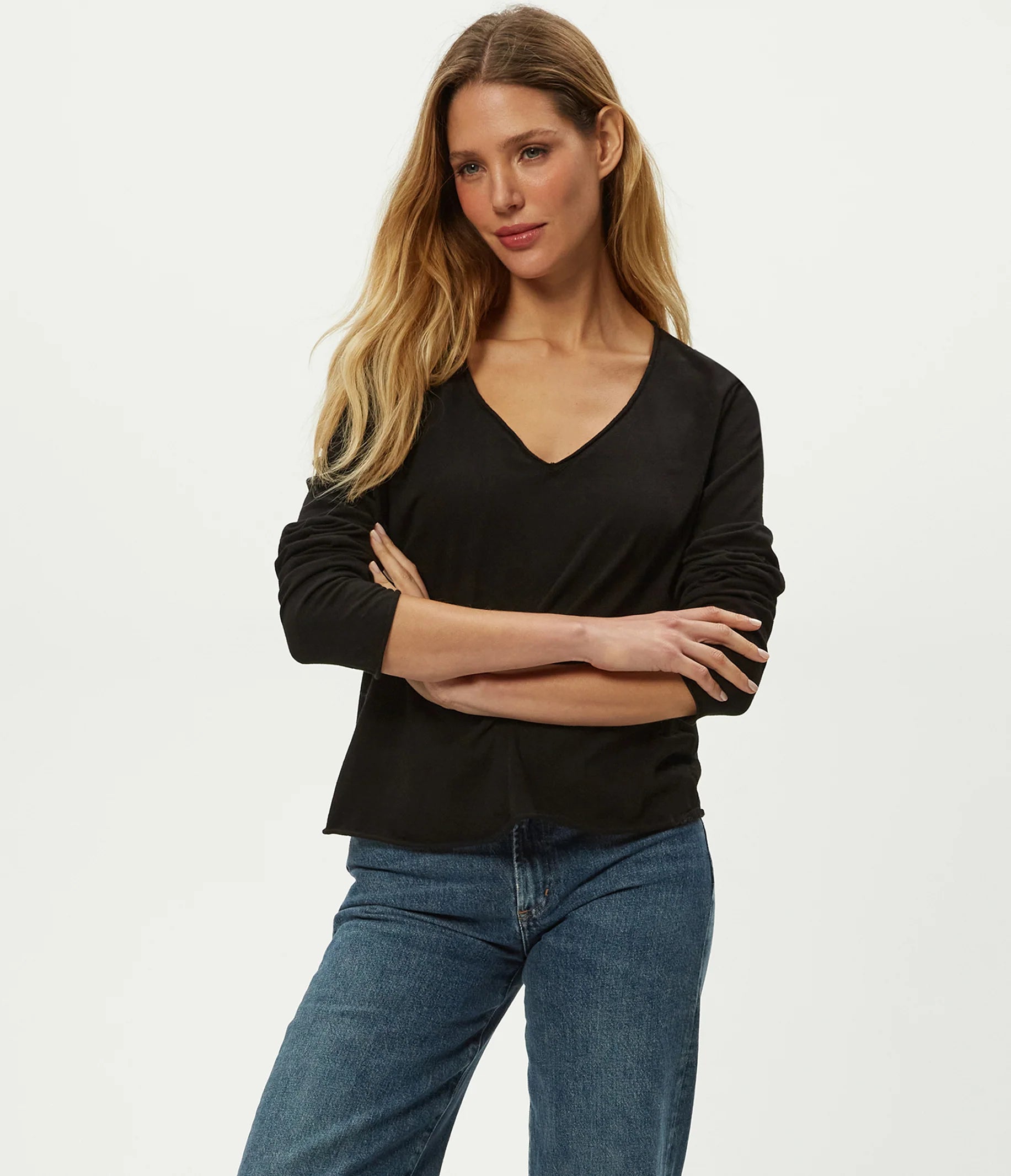Kailee V-Neck Long Sleeve Tee