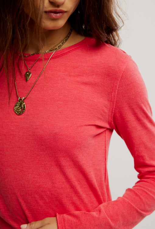 Nova Long-Sleeve Tee