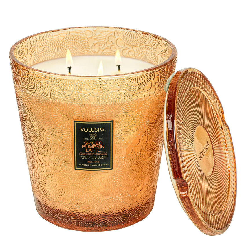 Hearth 3 wick candle is apart of our holiday edition. Hearth