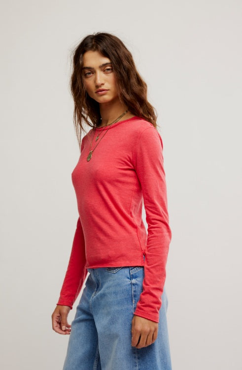 Nova Long-Sleeve Tee