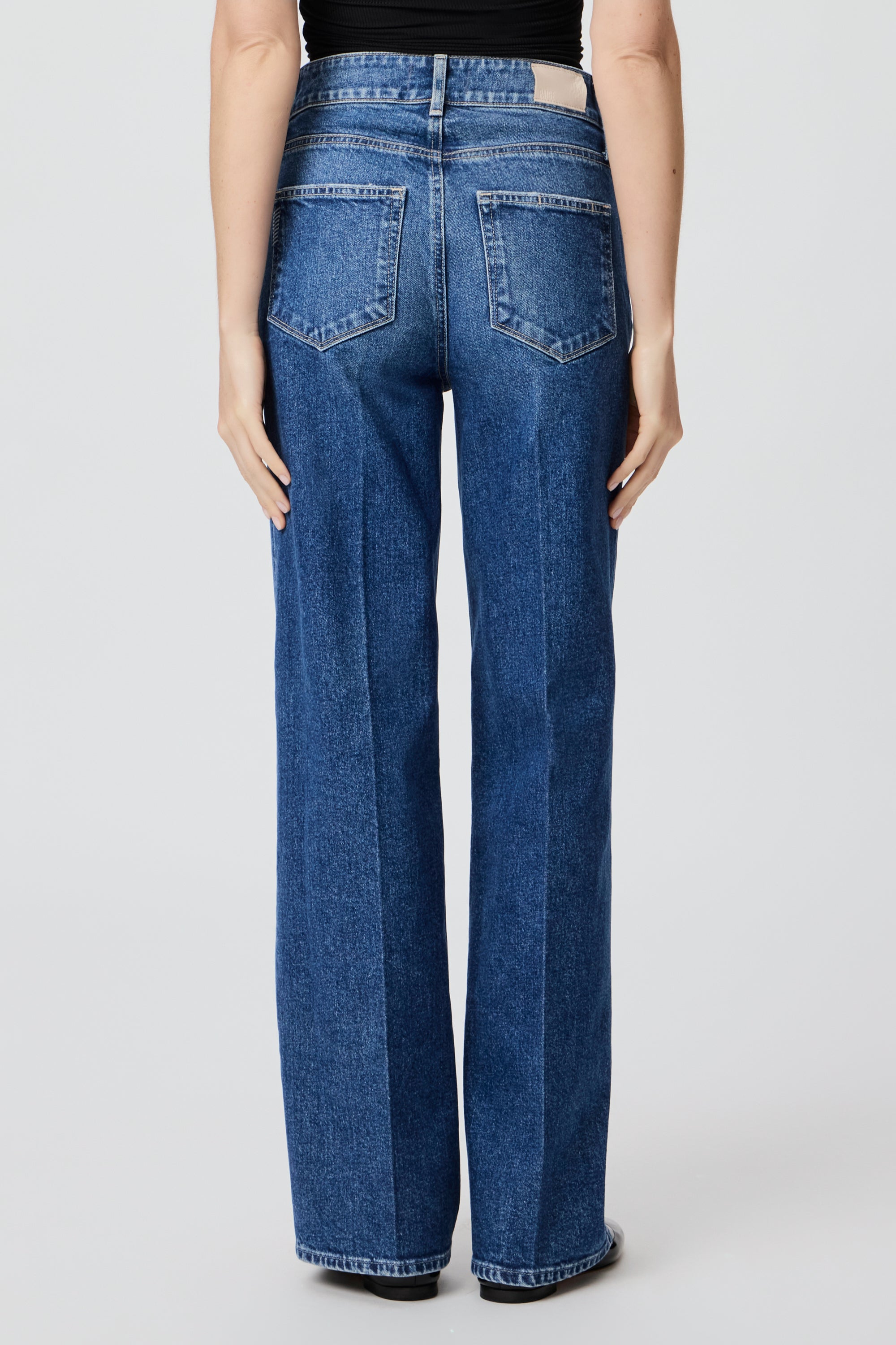 Sasha 32" Wide Leg Jean