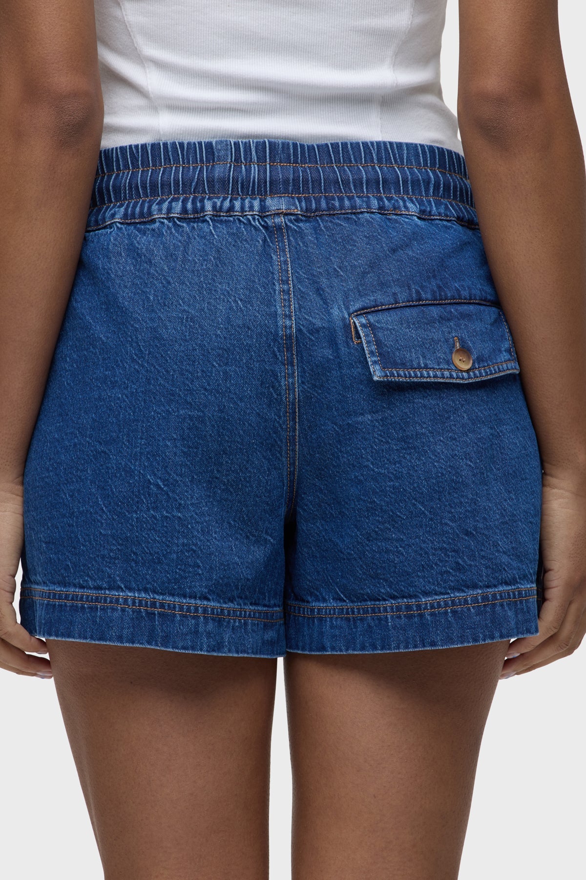 Mid-Rise Drawstring Short