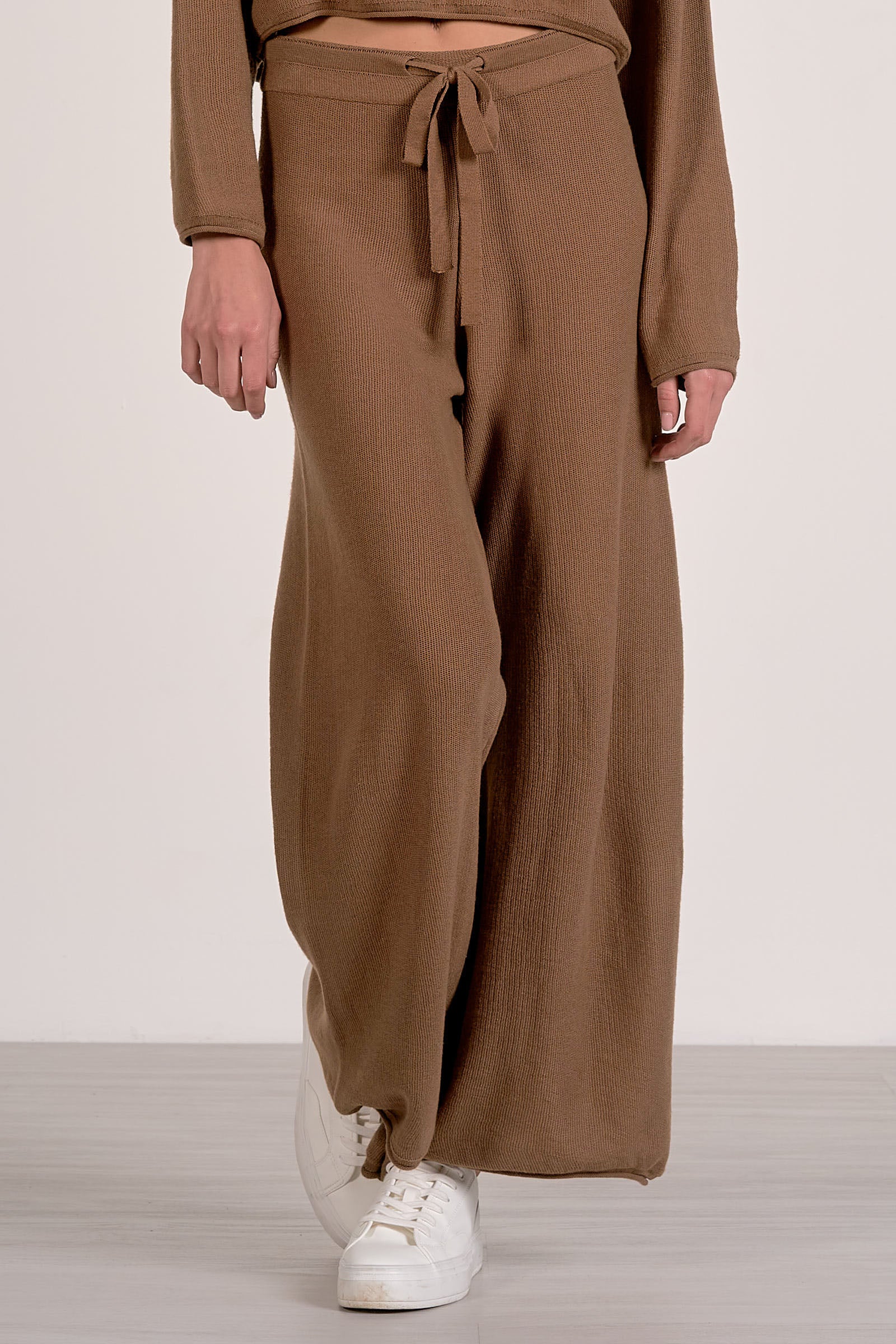Wide Leg Drawstring Pant