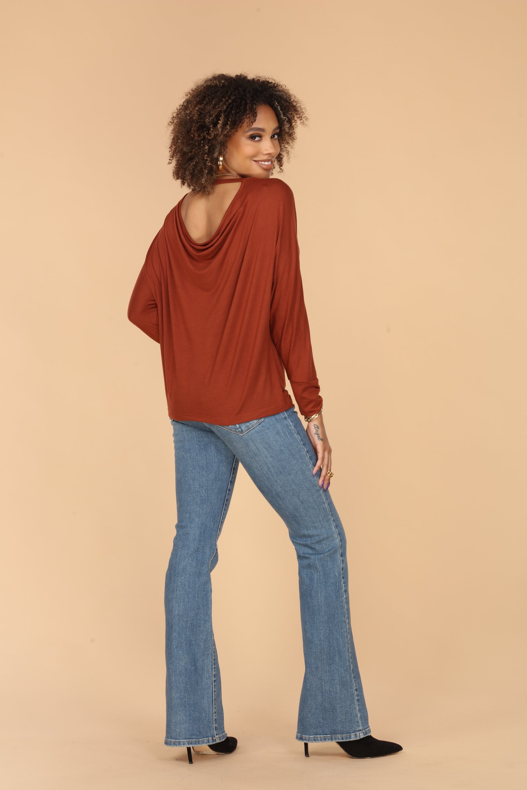 V-Neck Lines Long Sleeve Top