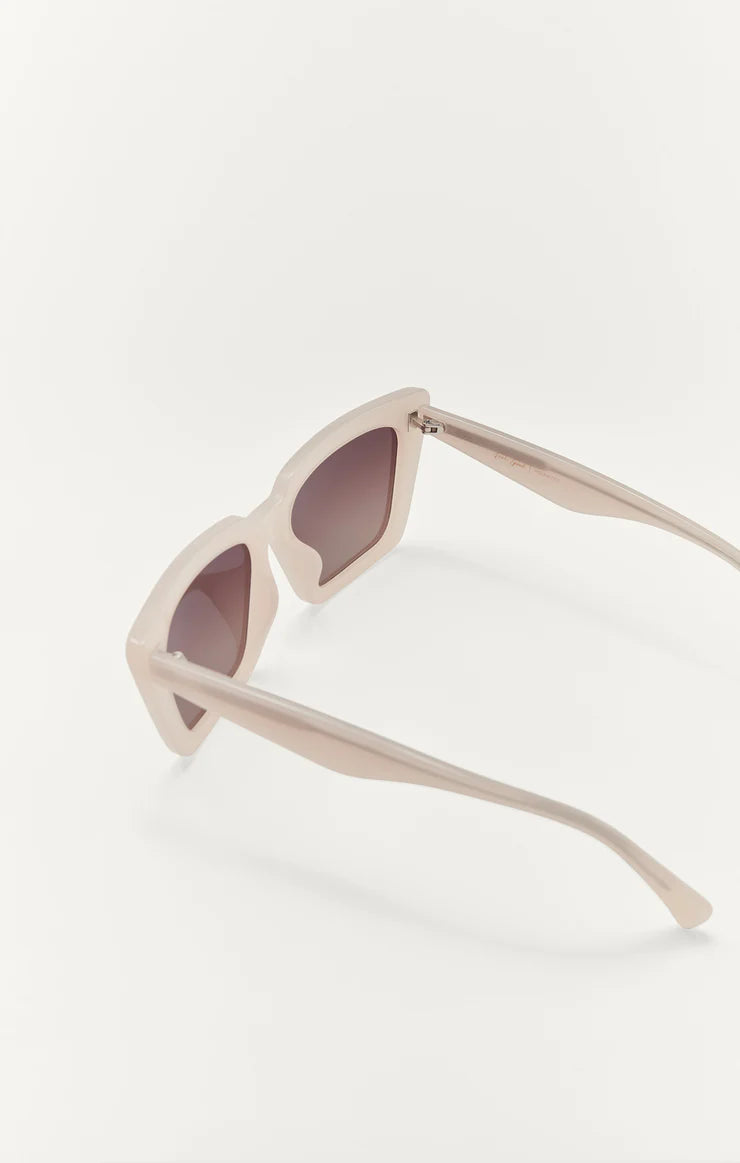 Feel Good Sunglasses in Sandstone-Gradient
