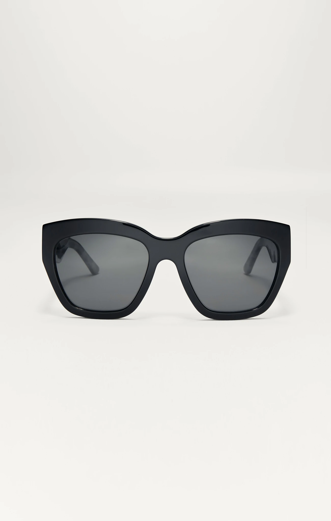 Incognito in Polished Black-Grey