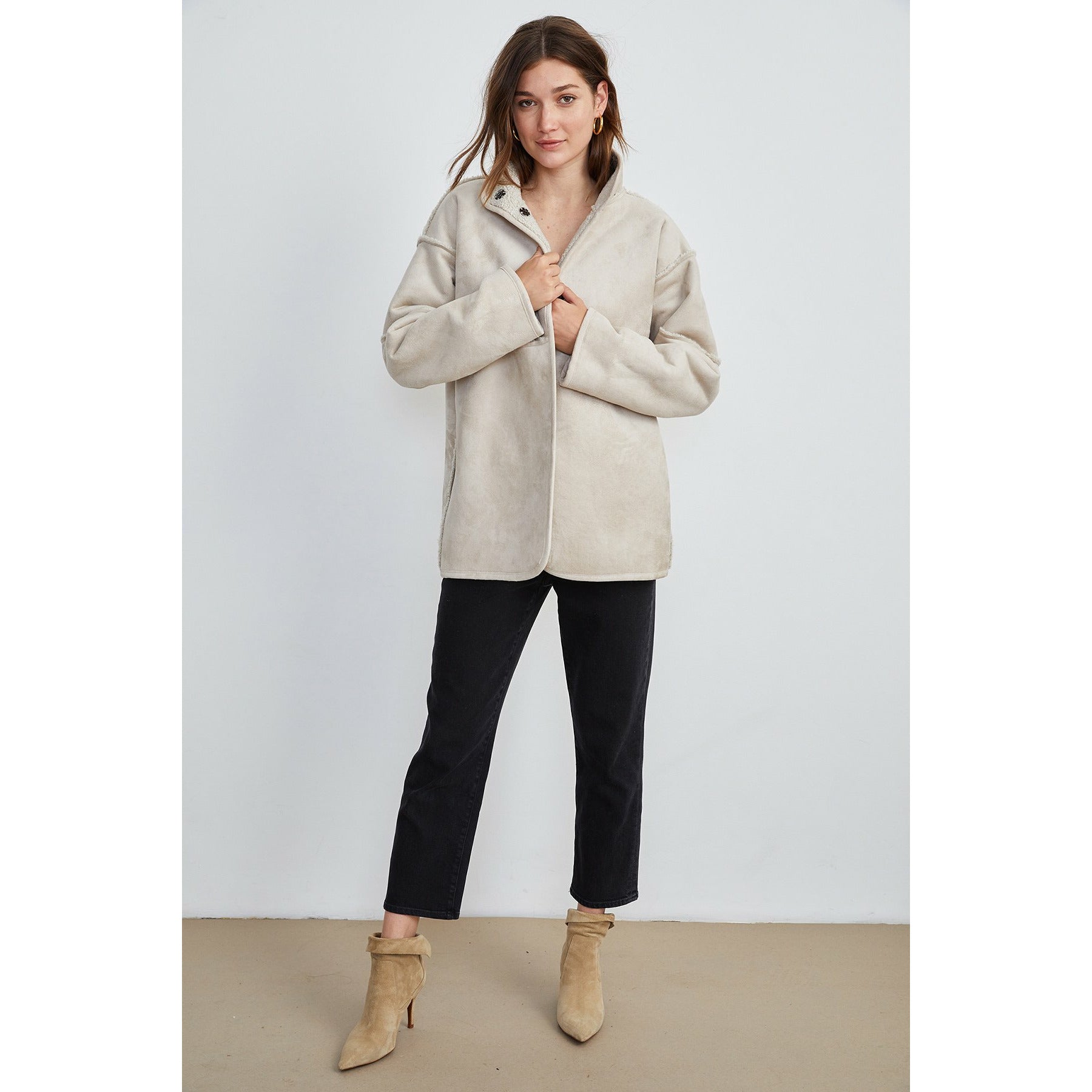 ALBANY LUX SHERPA REVERSIBLE JACKET